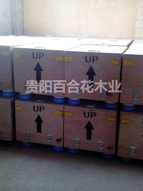 出口包裝箱（內(nèi)裝精密設(shè)備，出口產(chǎn)品）